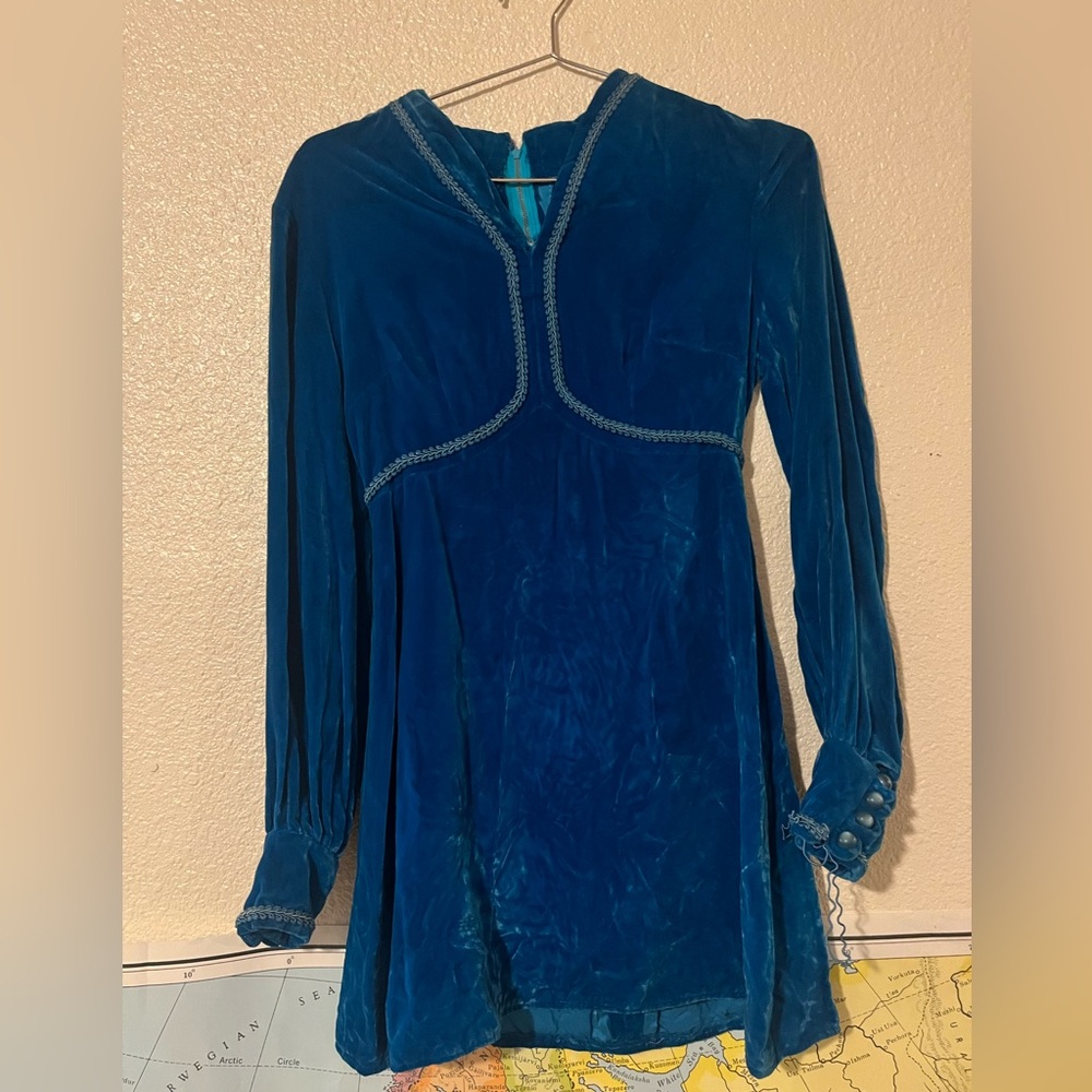 Vintage blue velvet dress